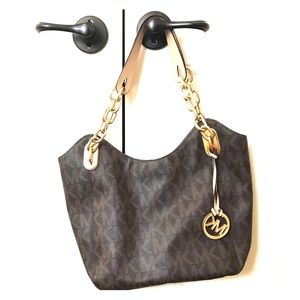Used Michael Kor shoulder bags